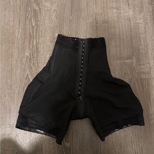Skins by Erika vega faja booty short